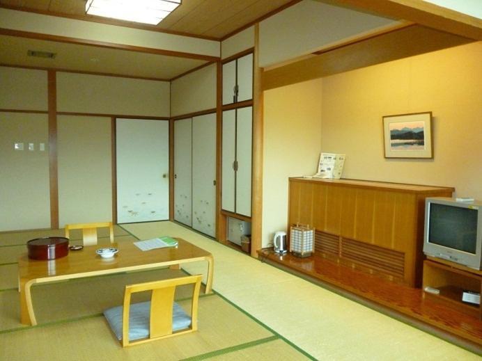 Hotel Green Squalle Sekigane Kurayoshi Pokój zdjęcie